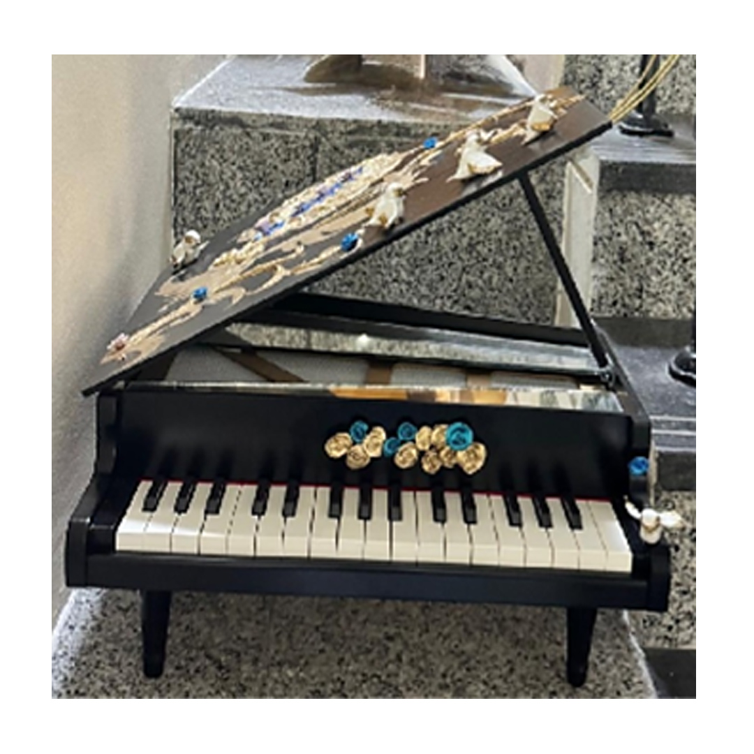 MAR #2503_Founder of UAE by Marina Raphael_2